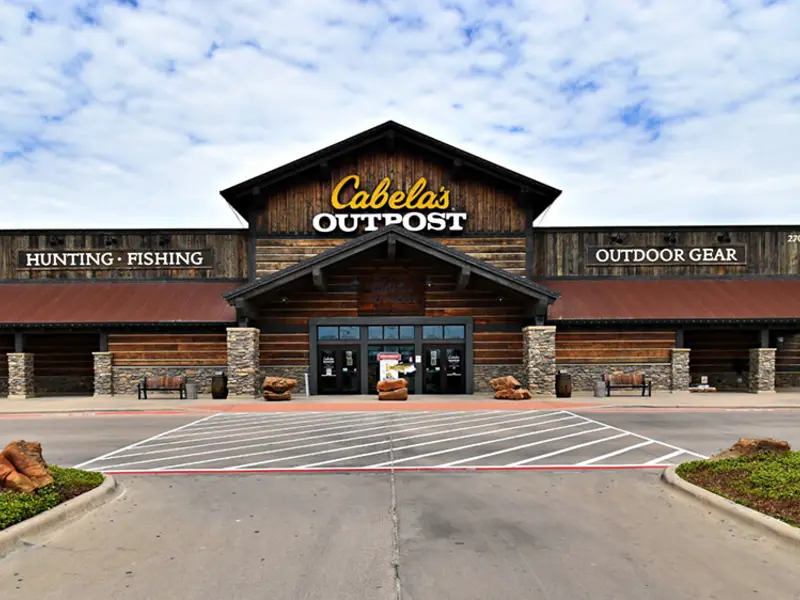 Exterior view of Cabela's building and parking area apart of Central Texas Marketplace
