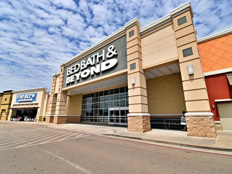 Exterior view of Bed Bath & Beyond building and parking area apart of Central Texas Marketplace